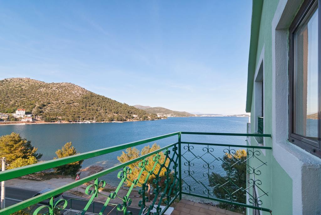 Apartment Stojan A1 Marina Extérieur photo
