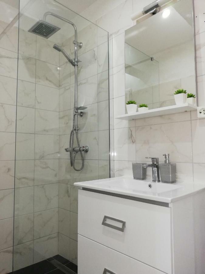 Apartment Stojan A1 Marina Extérieur photo
